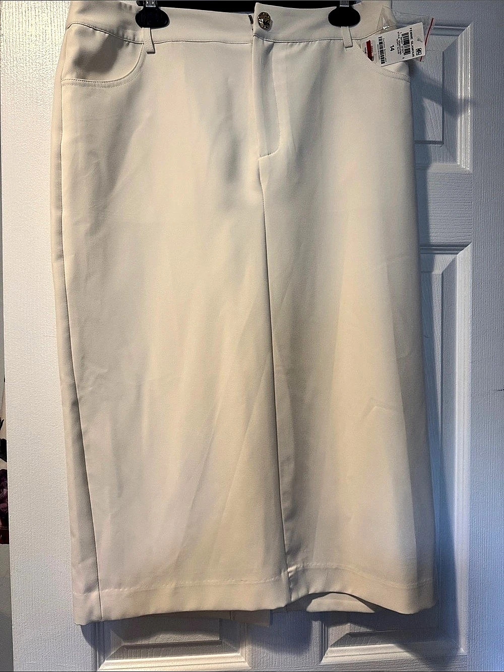 Lee Women's Bermuda Shorts White Size 14 NWT